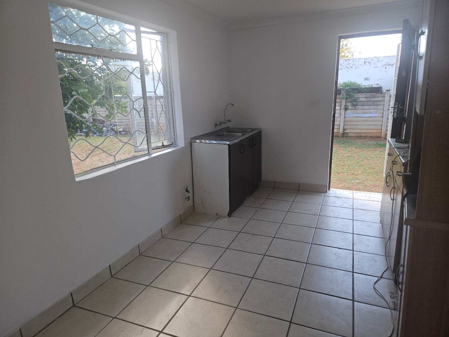 To Let 1 Bedroom Property for Rent in Hadison Park Northern Cape